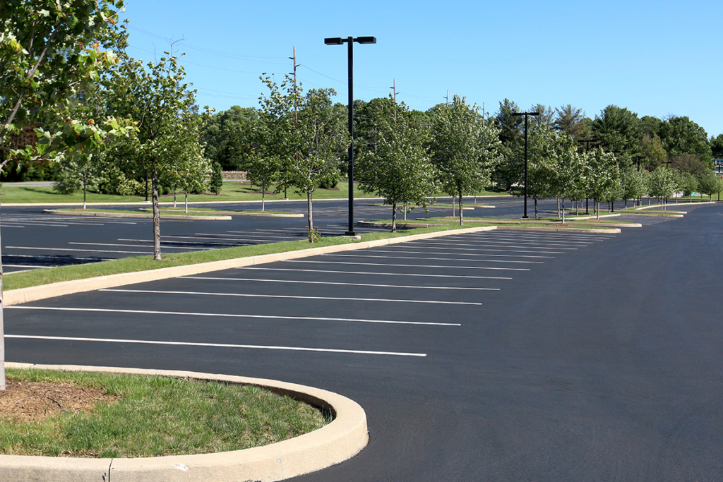 Onsite Parking & A Parent Lounge For Hassle-Free Transitions